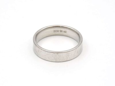 Ring Vitguld 18K 6,3g Ø18¼
