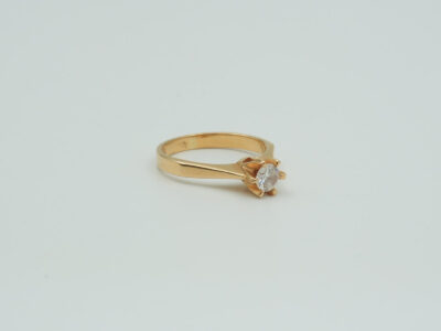 Ring Guld 18K med sten