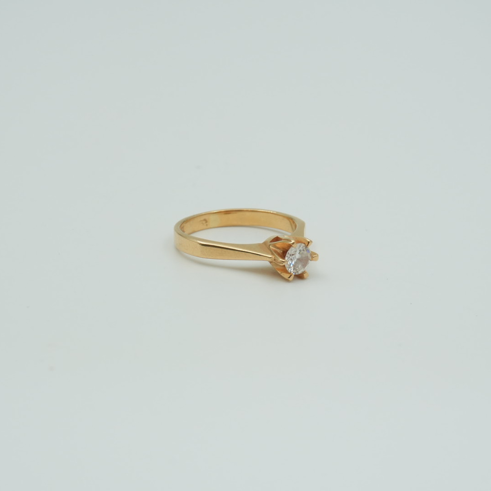Ring Guld 18K med sten