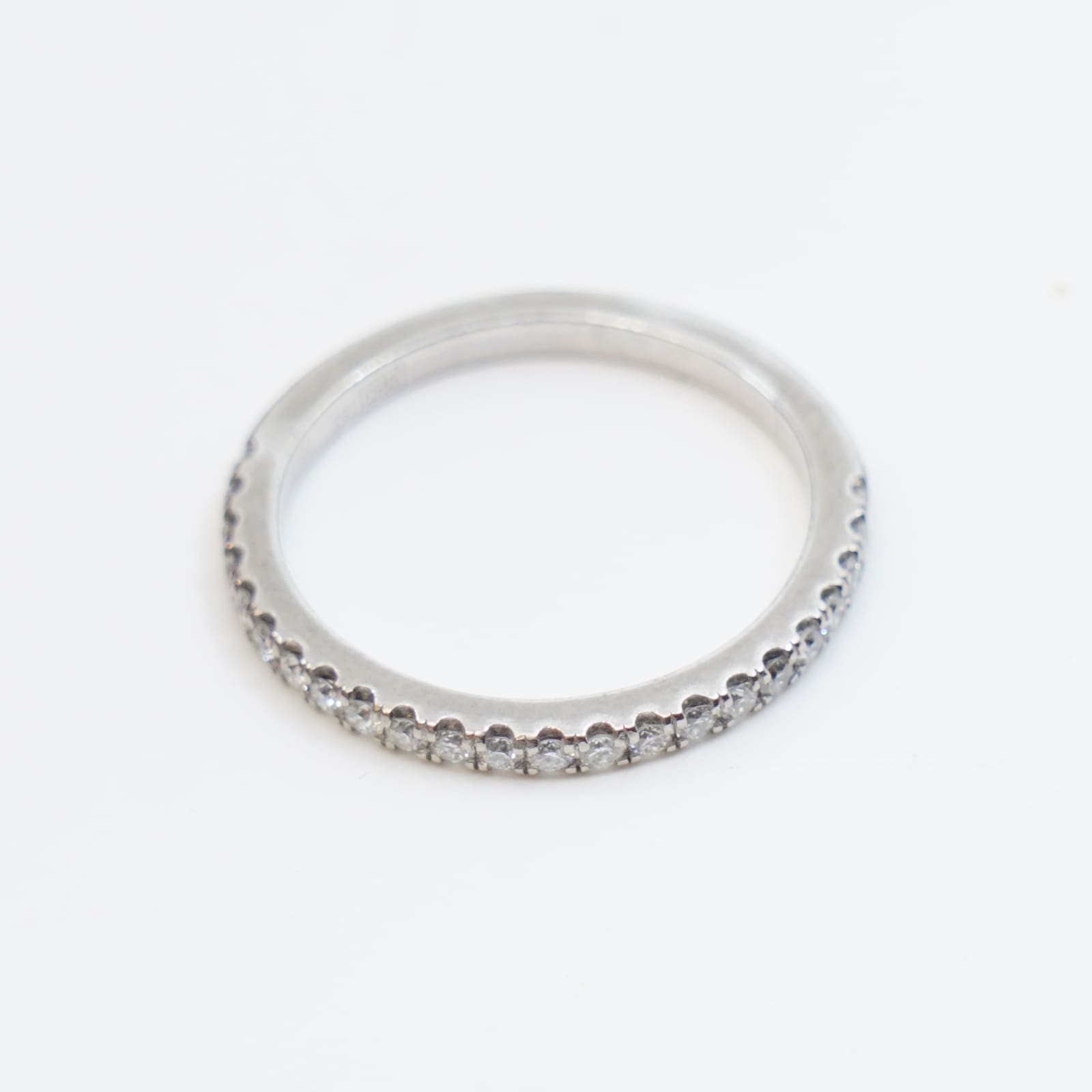 Ring Vitguld 18K med diamanter