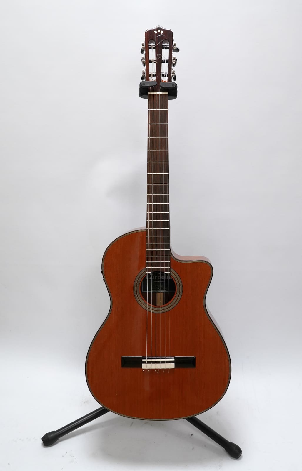 Akustisk gitarr Cordoba Fusion 12 Natural mic/EQ Fishman