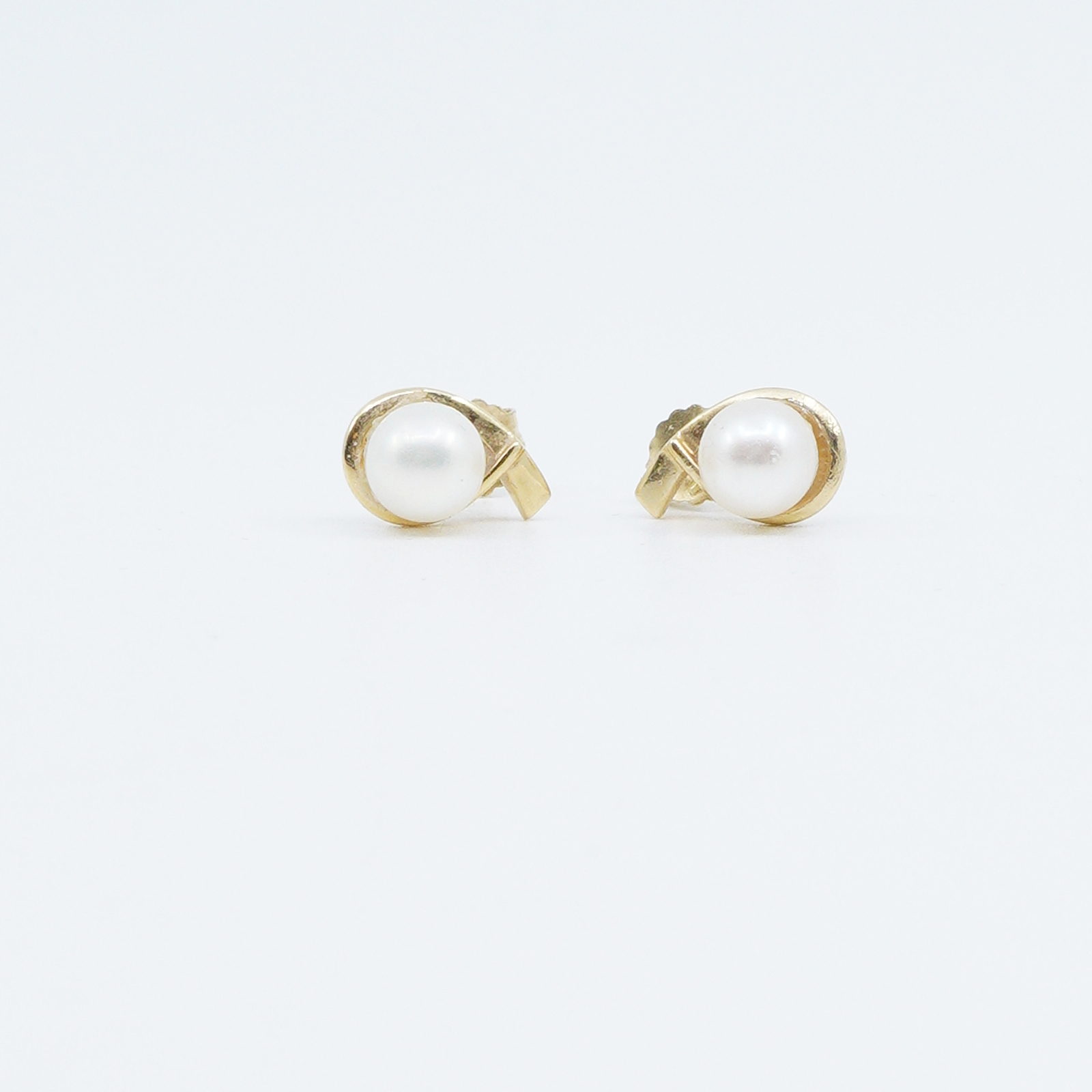 Örhängen Guld 18K med odlade pärlor
