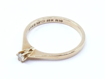 Ring Guld 18K med diamant