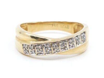 Ring 18K Ø17 med små diamanter