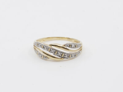 Ring med diamanter Guld 18K 2g Ø16¾