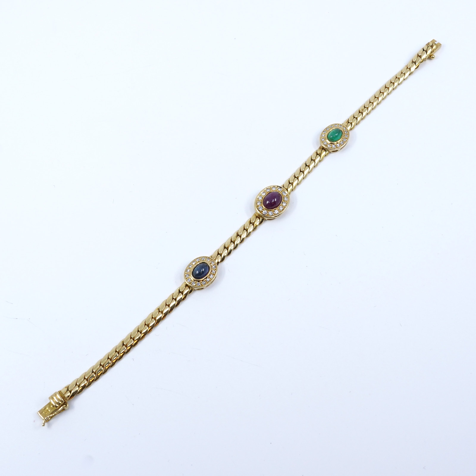 Armband med stenar