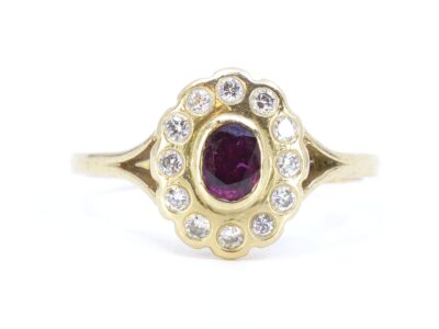 Carmoséring med diamanter 12x ca 0,03ct & röd sten
