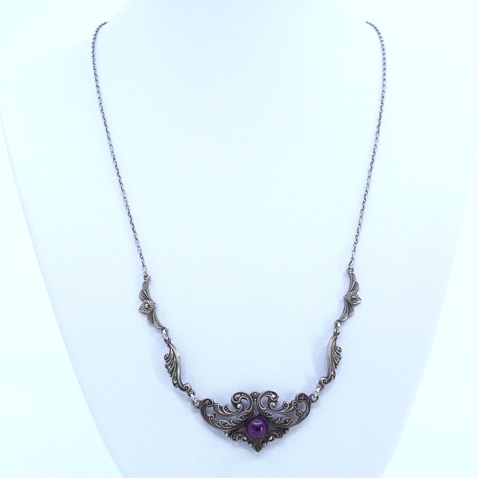 Collier ankar Silver