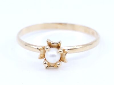 Ring Guld 18K med odlad pärla
