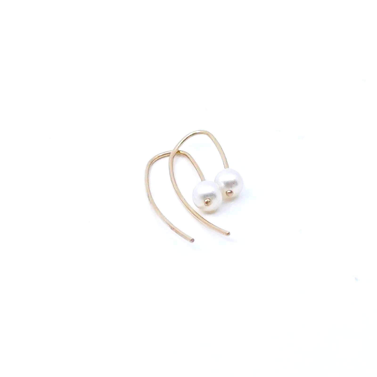 Örhängen Guld 18K brv 1,5g Höjd 30mm pärlor Ø5mm
