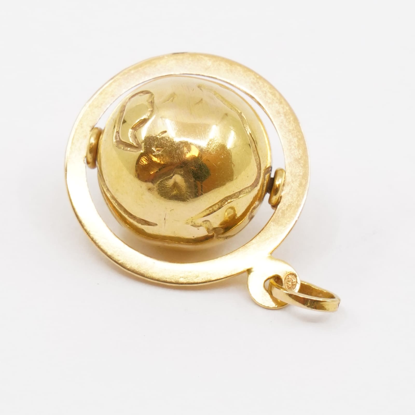 Hänge 18K Jordglob Höjd 25mm