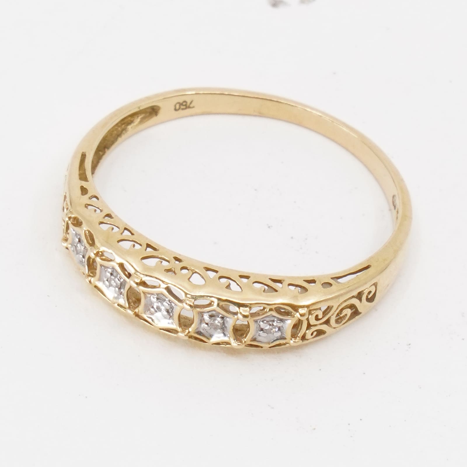 Ring Guld 18K med diamanter, Ø18