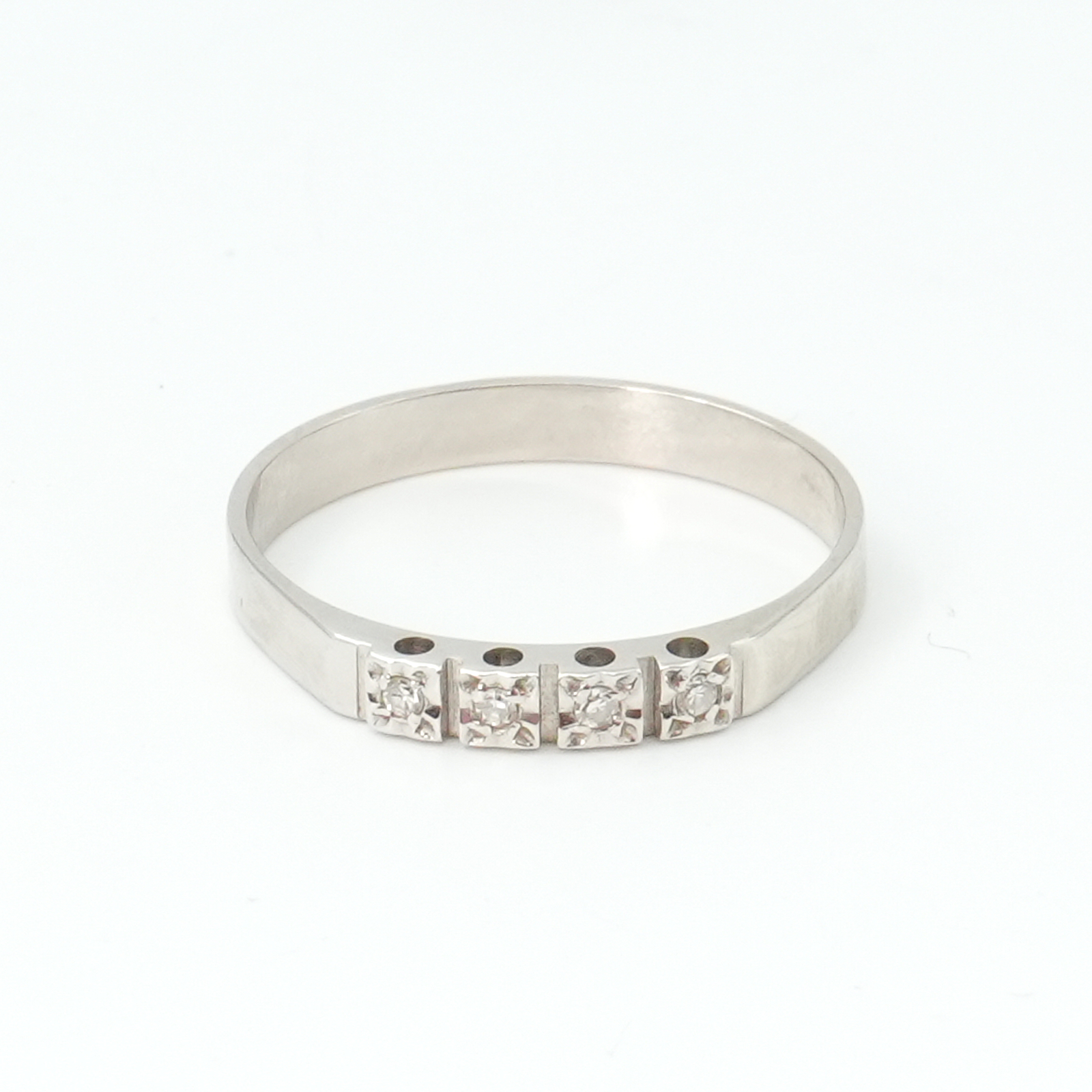 Ring Vitguld 18K 1,9g Ø17.50mm med diamanter 1xca0,01ct