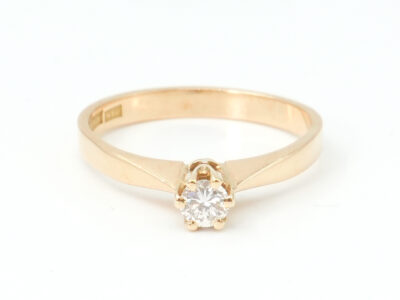Ring Guld 18K 2,7g Ø17.25mm med diamant 1xca0,17ct