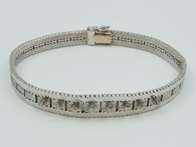 Armband vitguld doserat, med diamanter 8xca0,01-0,02ct 18K