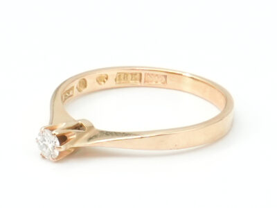 Ring Guld 18K 1,7g Ø15.75mm med diamant 1xca0,10ct