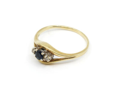 Ring Guld 14K Med blå sten och diamanter