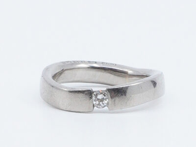 Ring med diamant
