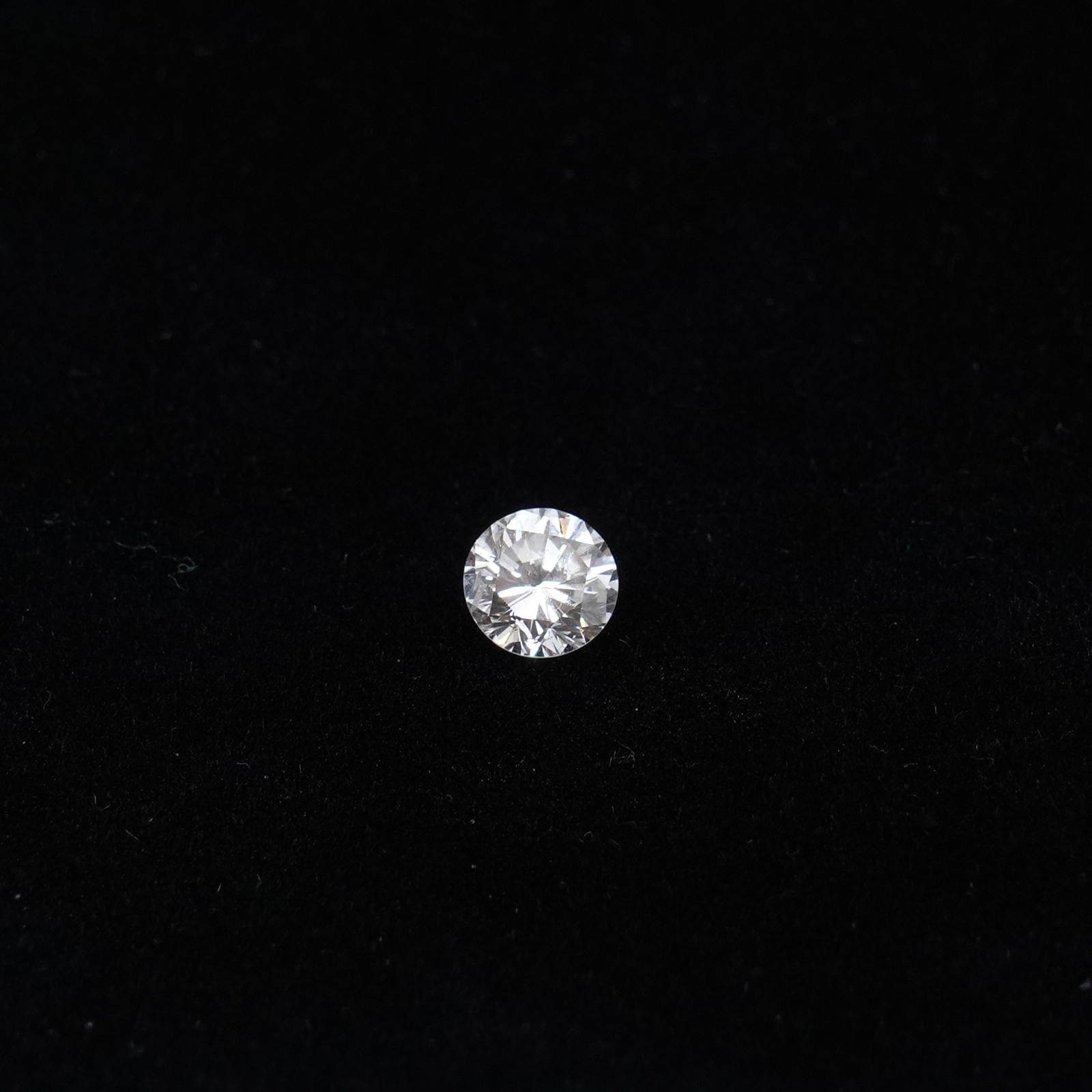 Diamant 1xca0,75ct Si1
