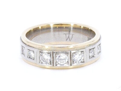 Guldring med diamanter 7x totalt ca 0,50ct