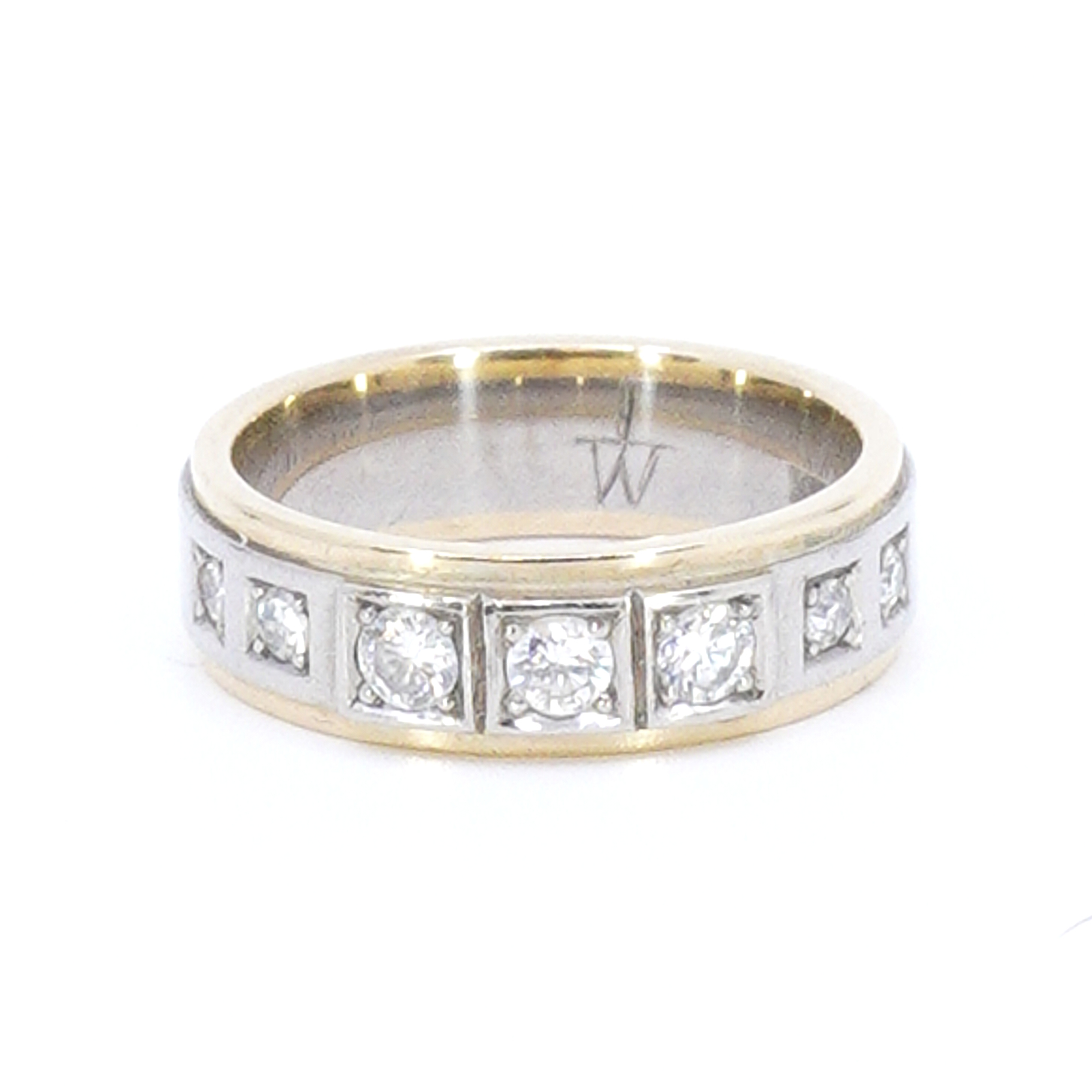 Guldring med diamanter 7x totalt ca 0,50ct