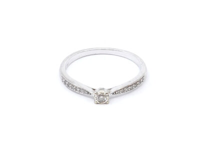 Diamantring vitguld