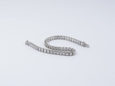 Armband vitguld med