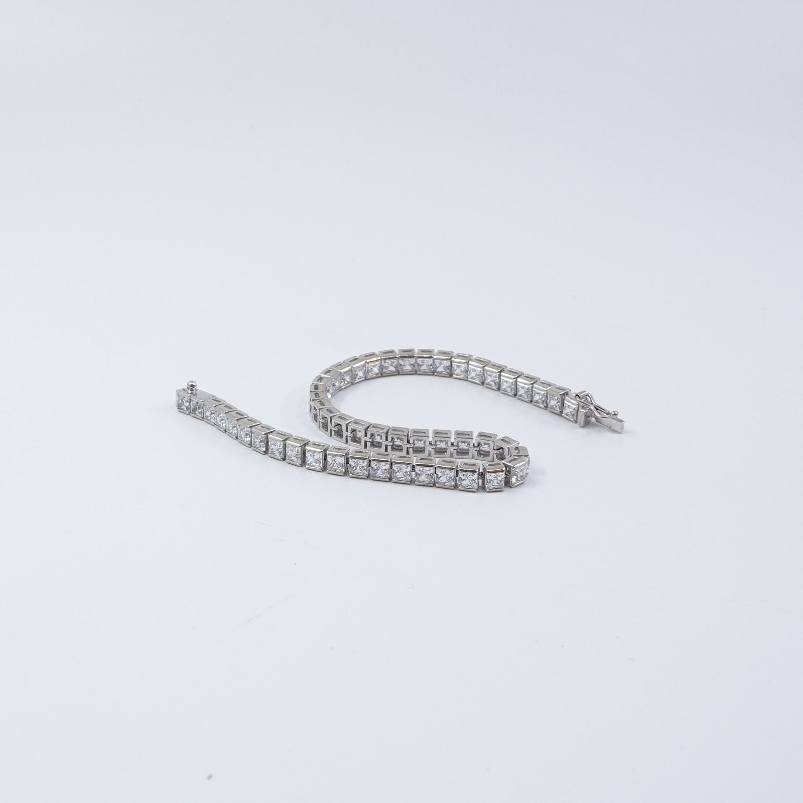 Armband vitguld med
