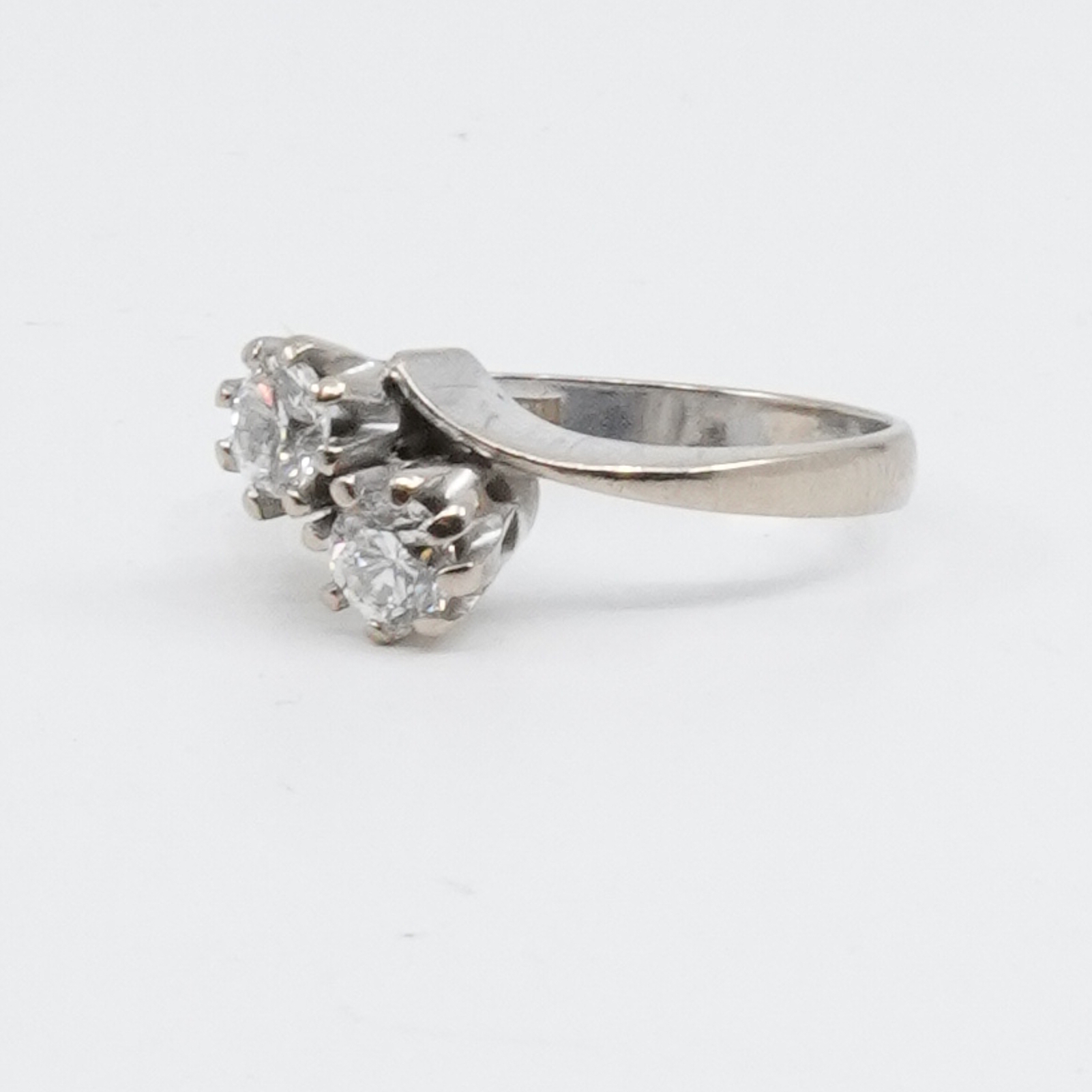 Ring Vitguld 18K med Diamanter Ø18¼