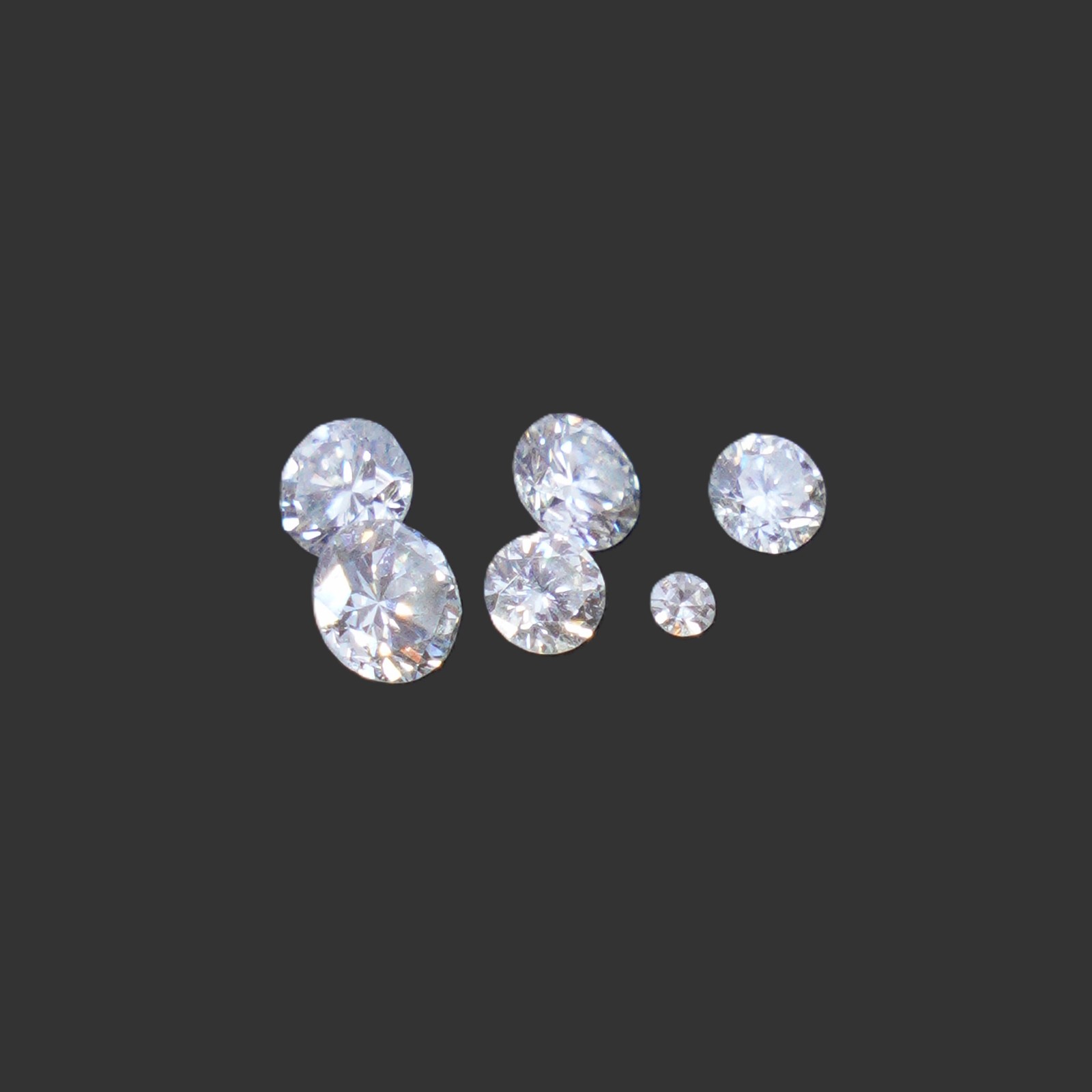 Briljantslipade Diamanter 6x totalt ca 0,40ct