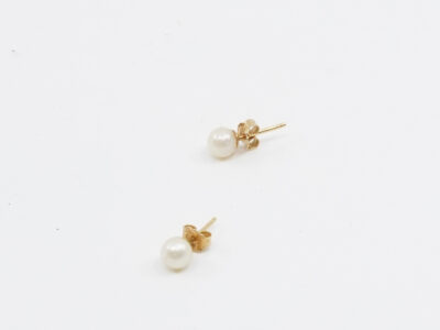 Pärlörhängen Guld 18K 0,6g