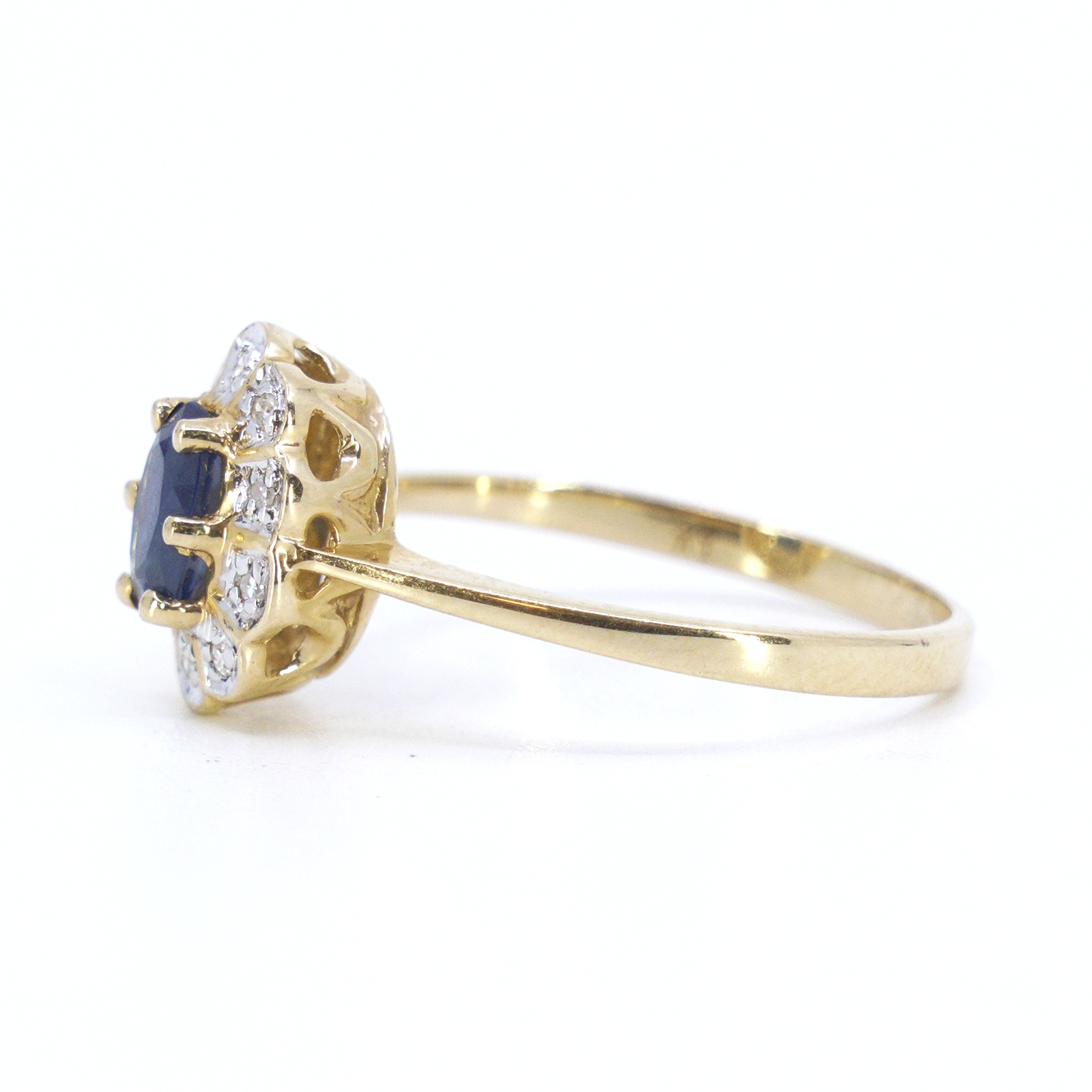 Carmoséring med diamanter & blå safir