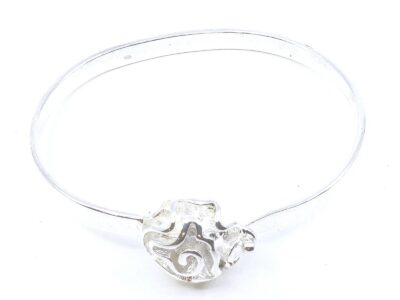 Silverarmring med dekor