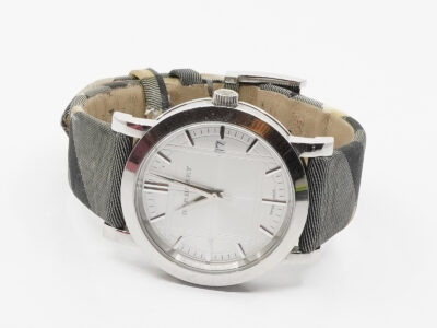Armbandsur Burberry Heritage