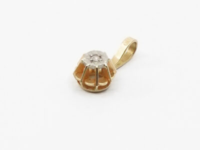 Hänge18K 0,5g