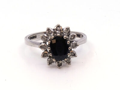 Ring Vitguld 18K 4,3g med sten och diamanter