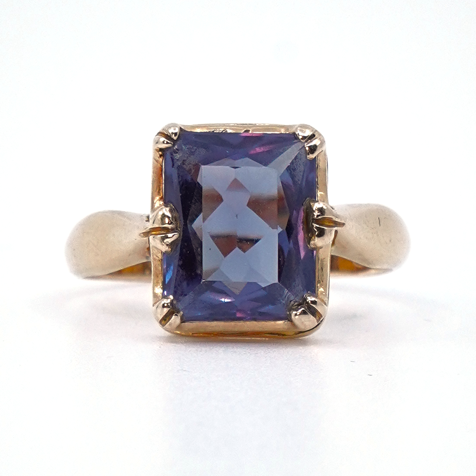 Ring Guld 18K med lila sten