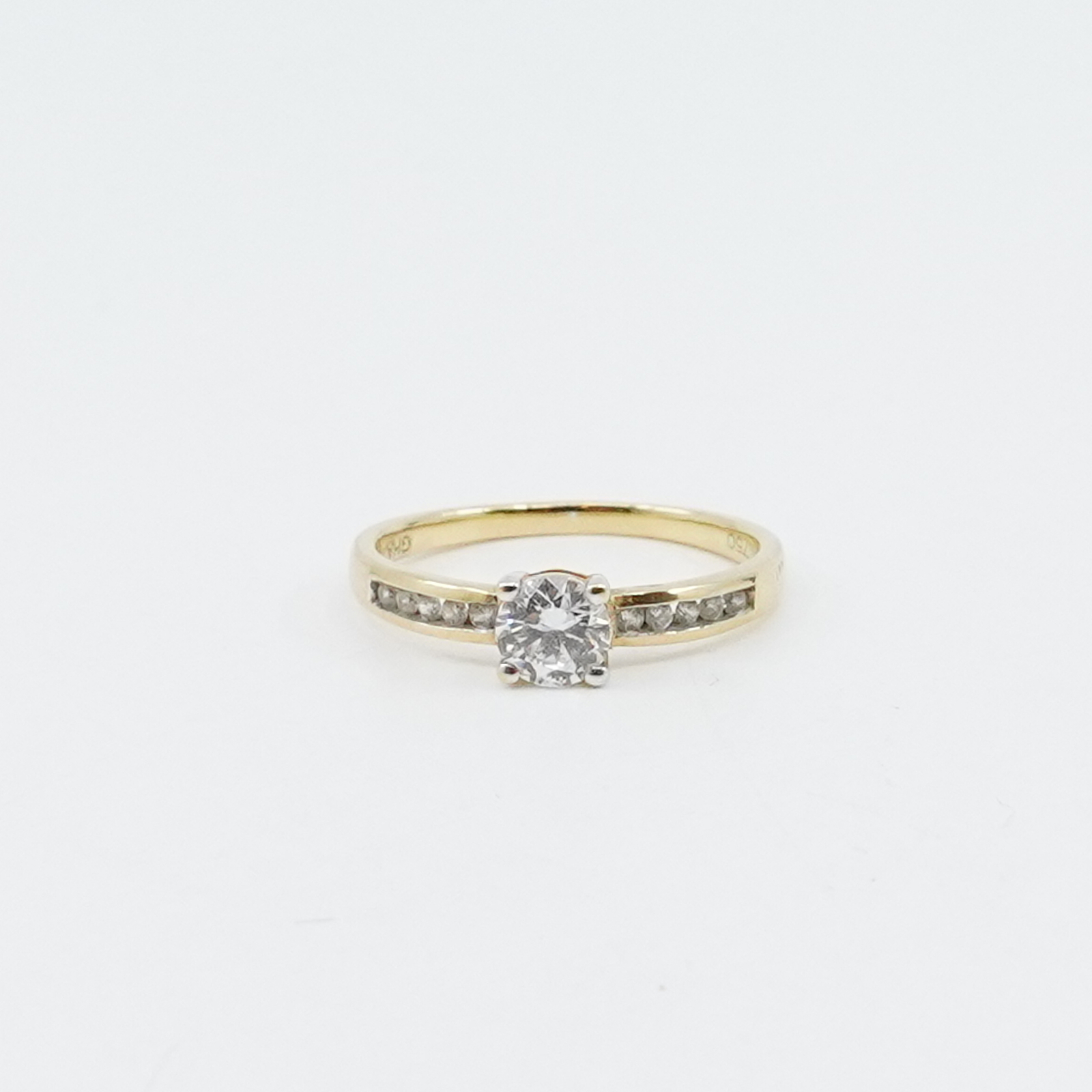 Ring 18K 2,4g