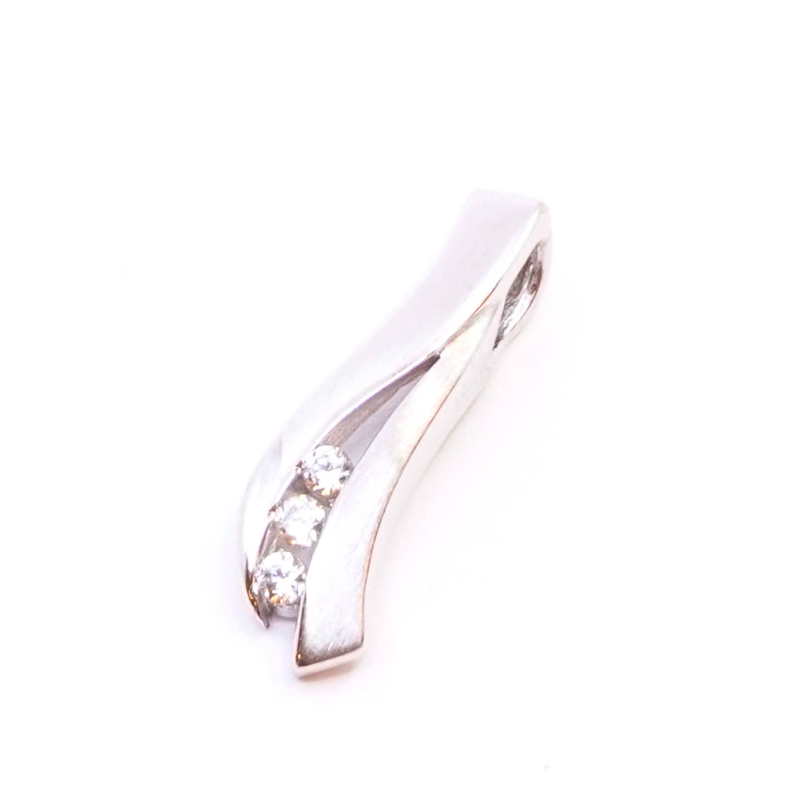 Hänge Vitguld 18K 1,7g