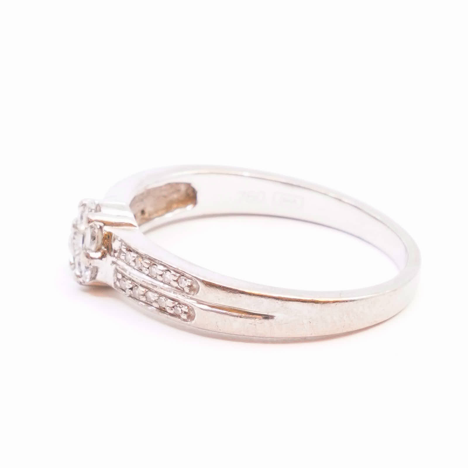 Ring Vitguld 18K
