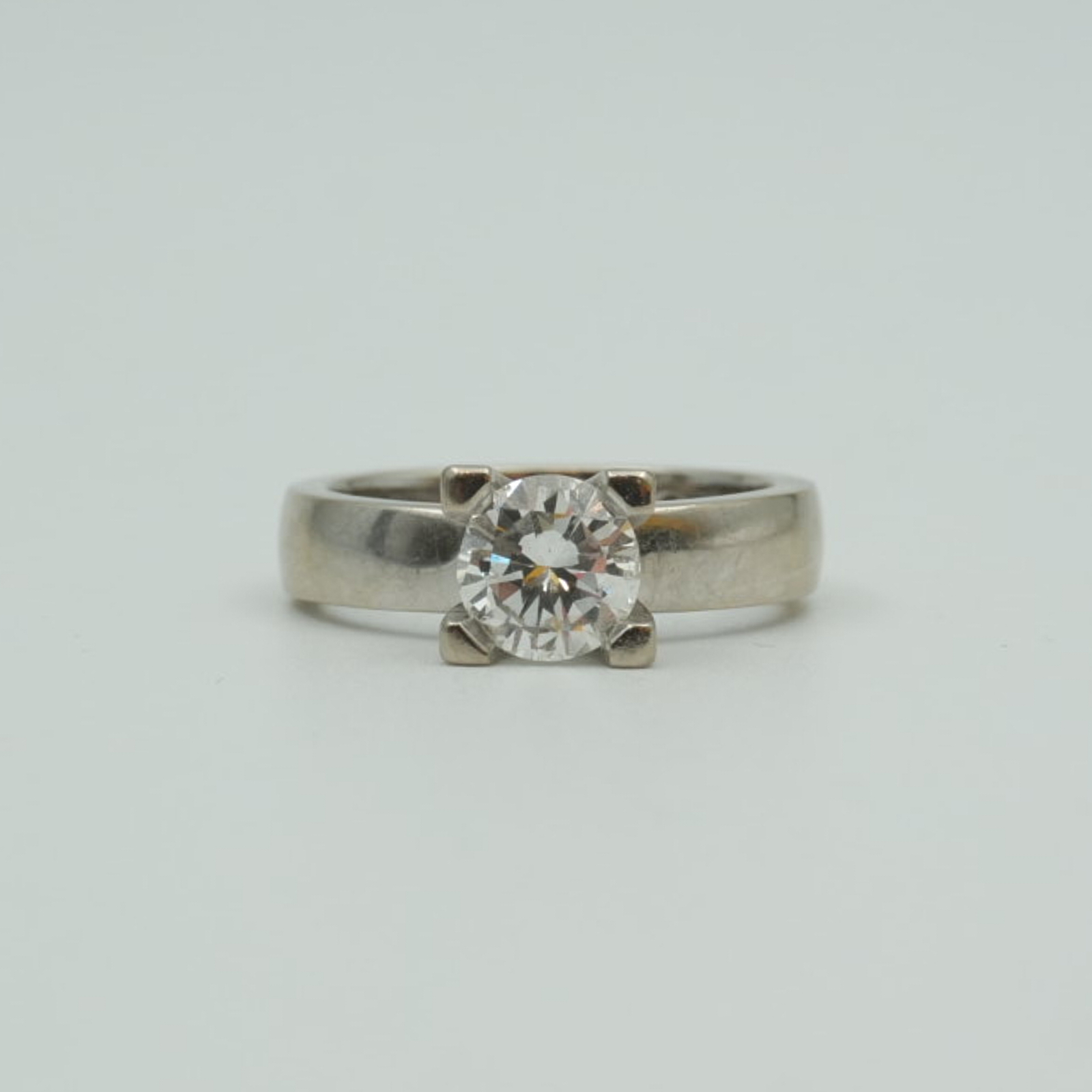 Ring vitguld 18K