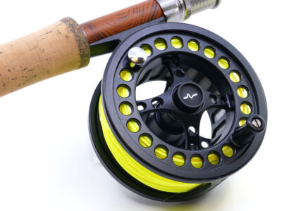 Set till fiske - Flugfiskespö Guideline Kispiox 9' #06 & Fiskerulle Guideline ReelMaster LA