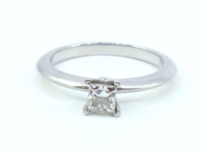 1 Ring Platina Tiffany & Co. Diamant 1x0,38ct