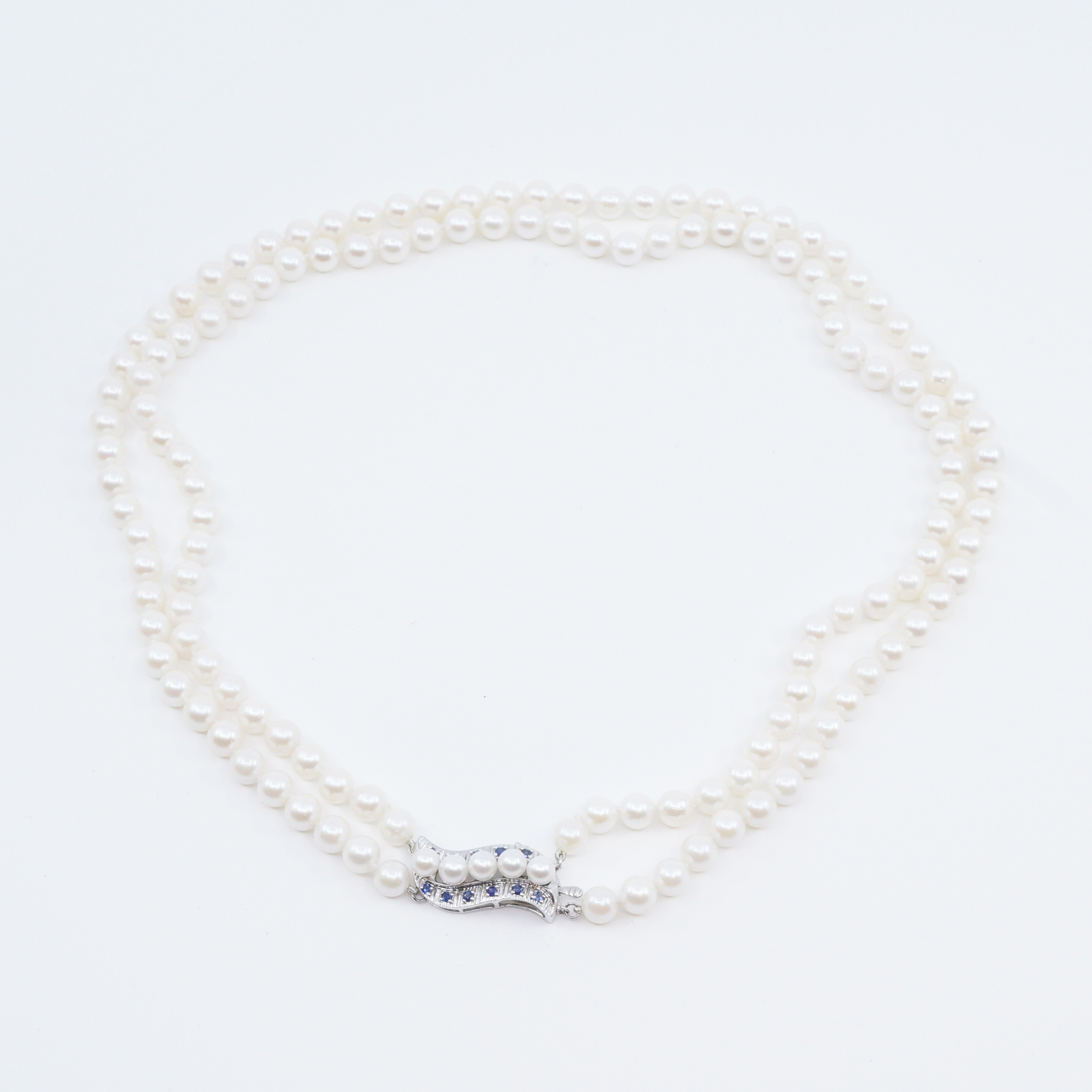 Pärlcollier dubbelradig med odlade saltvattenspärlor