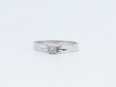 Ring Vitguld