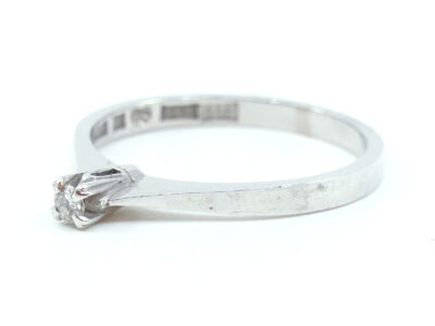 Ring Vitguld 18K