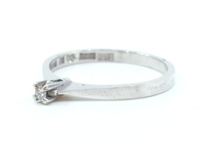 Ring Vitguld 18K