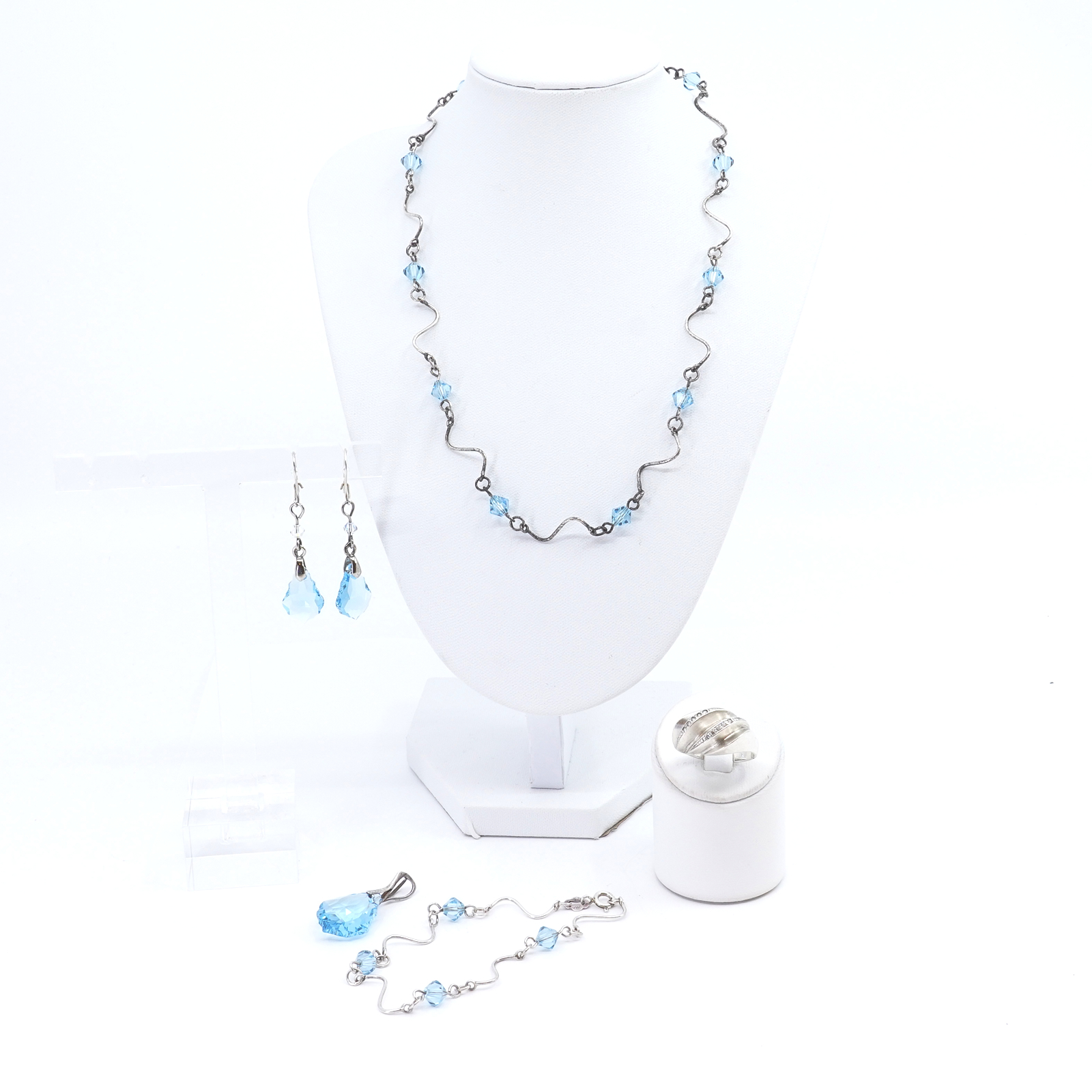 Smyckesset i silver