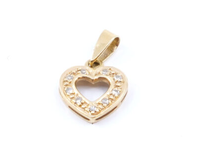 Hänge Guld 18K 0,6g Bredd 9mm Höjd 15mm med åttkantslipade diamanter 9xca0,005ct