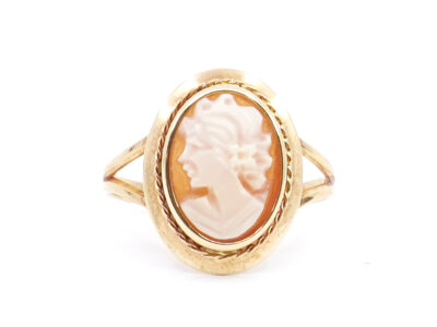 Ring med camé